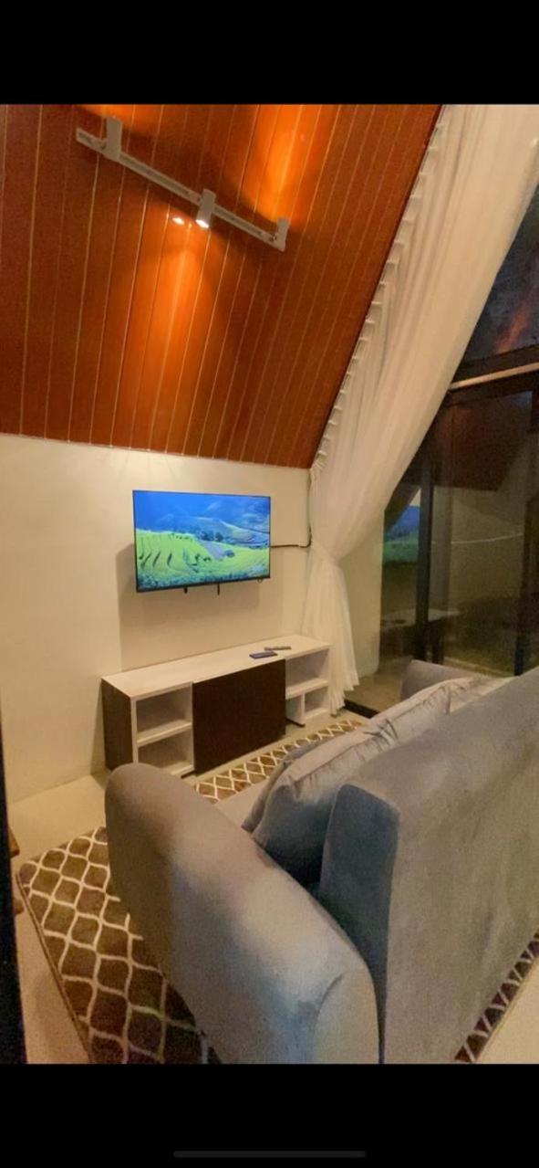 Agriya Lubis Cabin Diyeng Номер фото